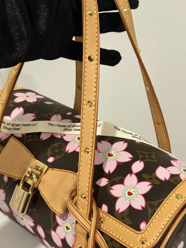 Louis Vuitton Papillon Monogram Cherry Blossom - Image 17