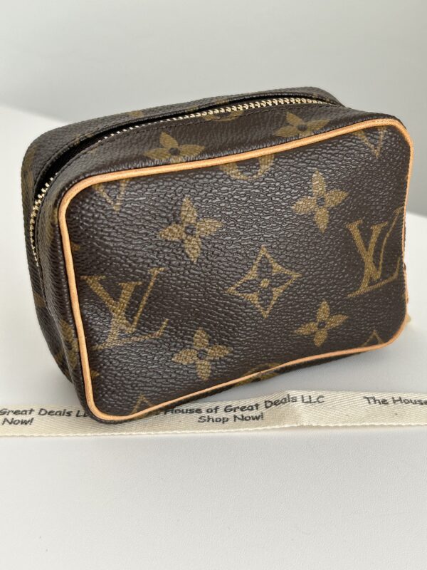 Louis Vuitton Wapity Monogram - Image 2