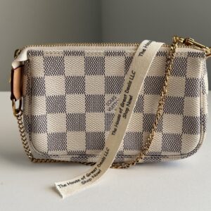 Louis Vuitton Mini Pochette Accesoires Damier Azur
