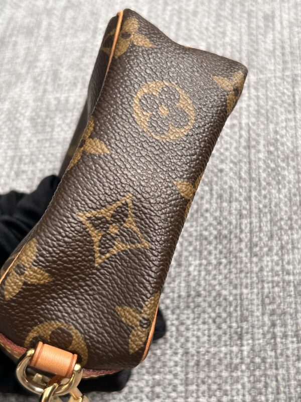 Louis Vuitton Wapity Monogram - Image 4