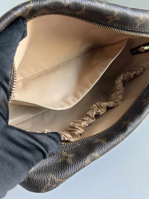 Louis Vuitton Trousse 28 Monogram - Image 6