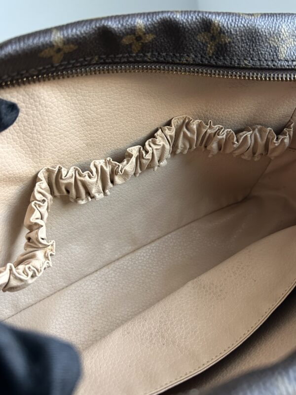 Louis Vuitton Trousse 28 Monogram - Image 9