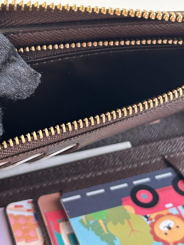 Louis Vuitton Compact Zippy Wallet Damier Ebene - Image 12