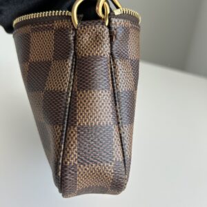 Louis Vuitton Mini Pochette Ebene - Image 5