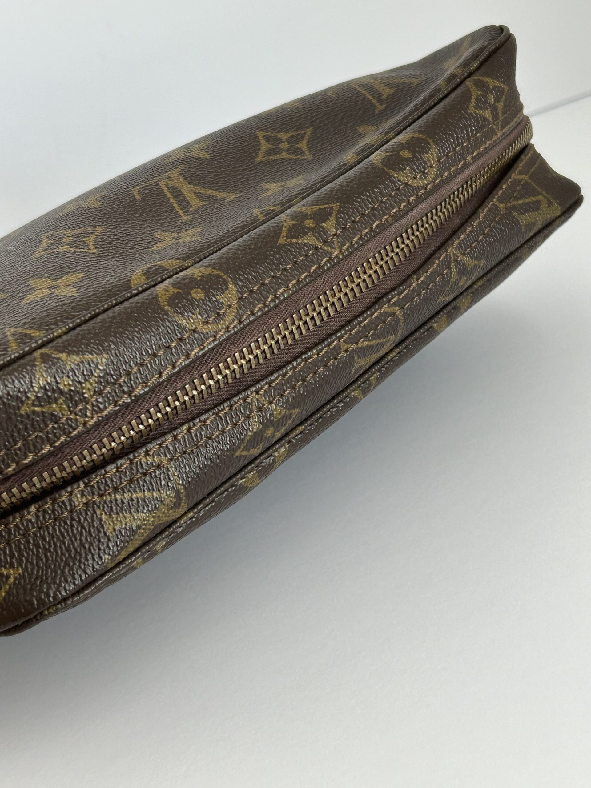 Louis Vuitton Trousse 23 - 1982 - Image 3