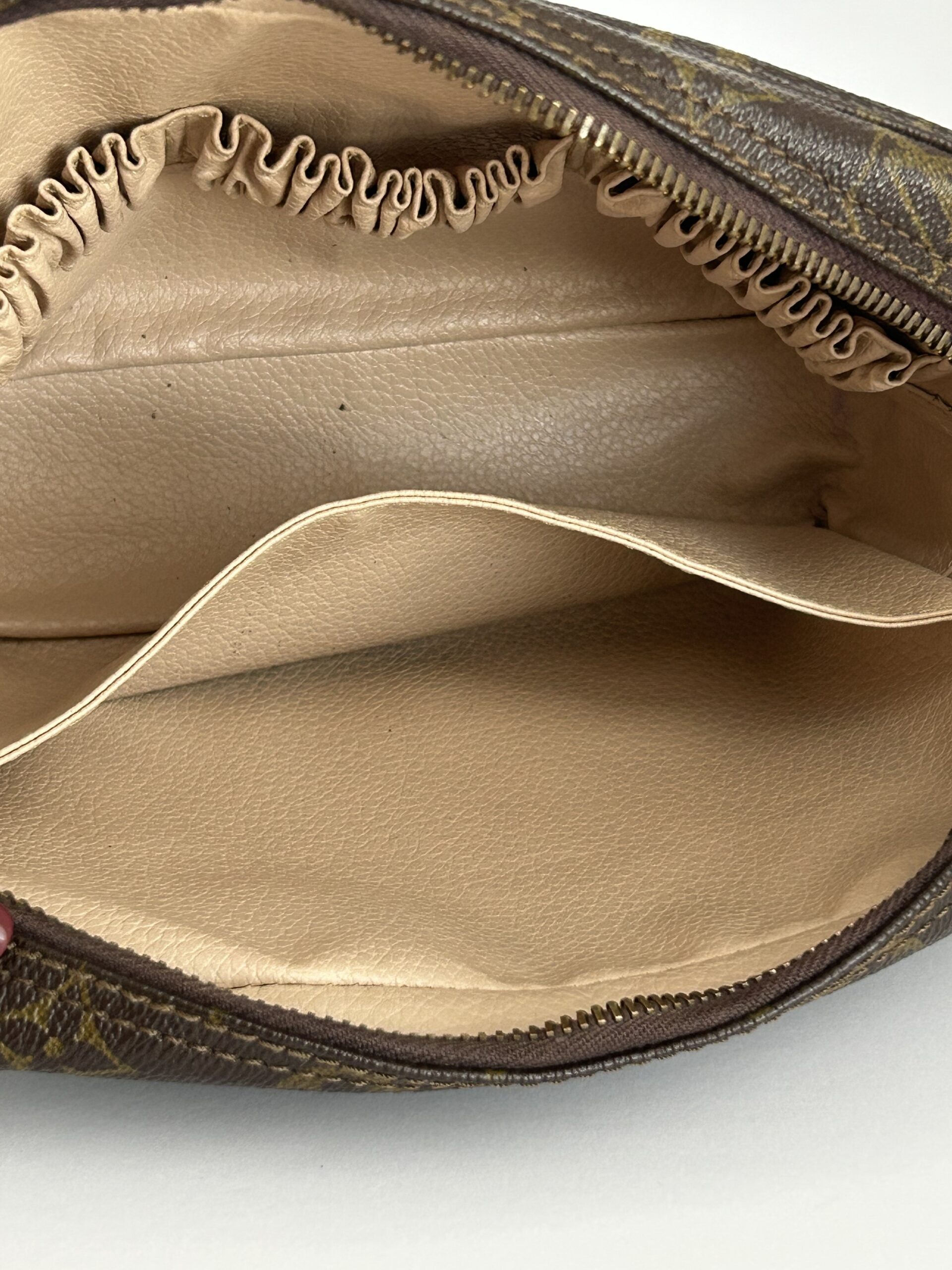 Louis Vuitton Trousse 23 - 1982 - Image 7