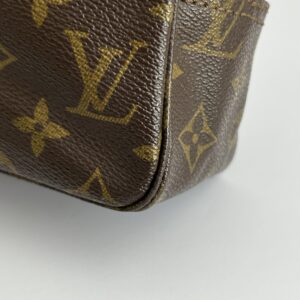 Louis Vuitton Trousse 28 - 1983 - Image 12