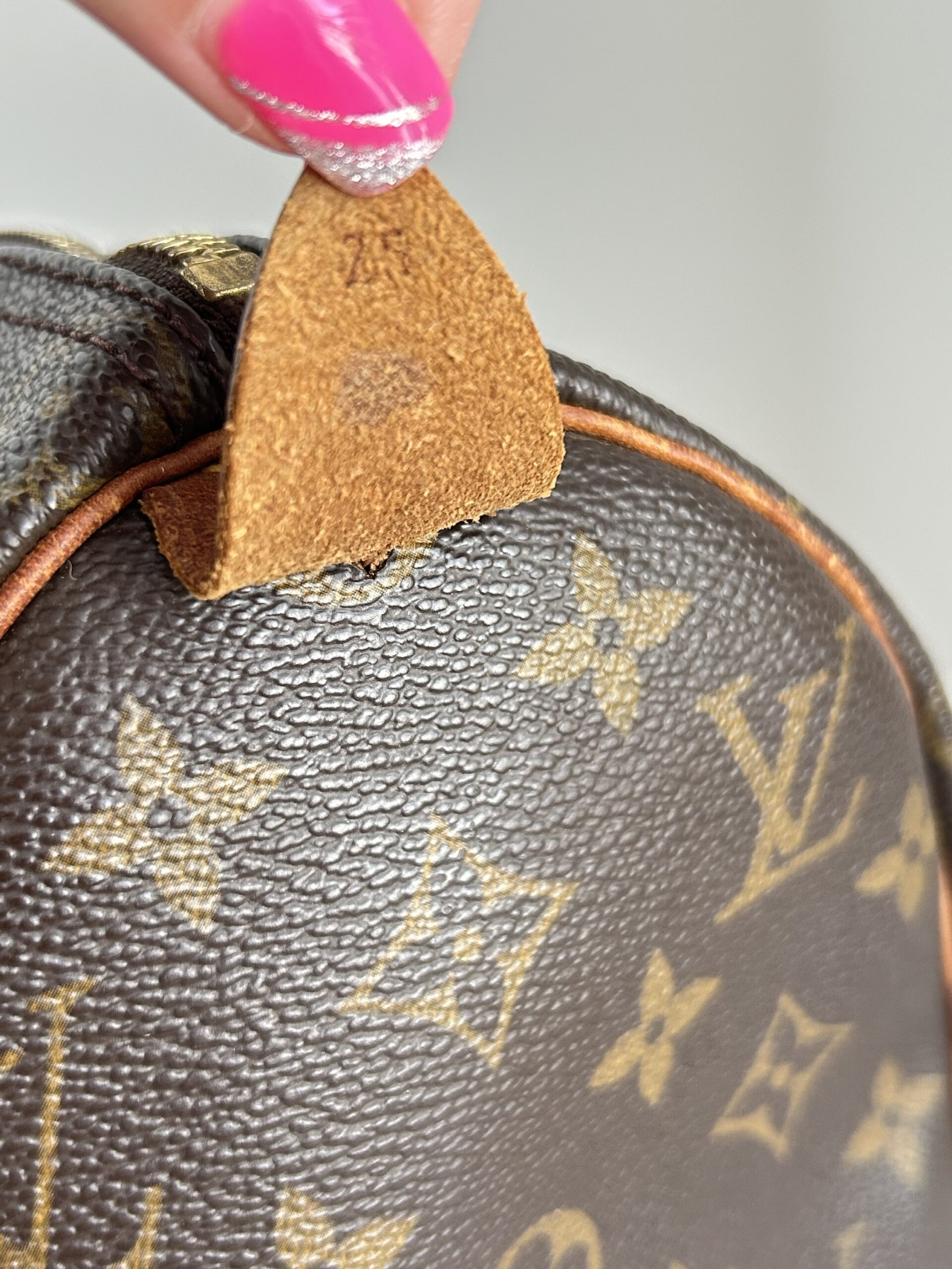 Louis Vuitton Speedy 25 Monogram Made- 1998 - Bag Charm NOT included - Image 2