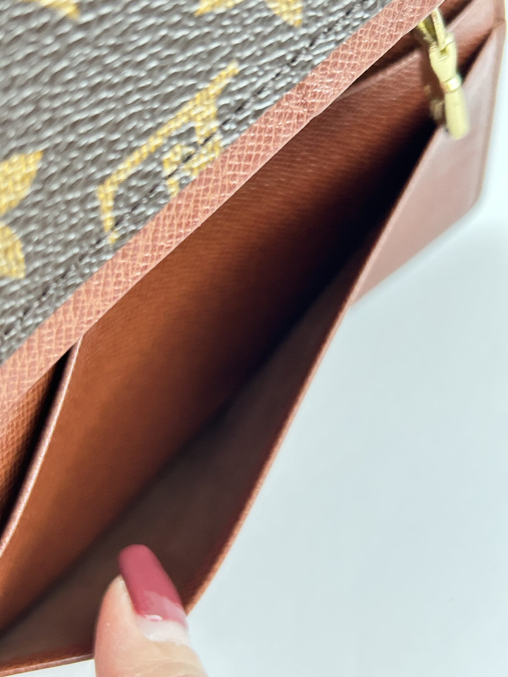 Louis Vuitton Tresor Monogram Wallet - SP0071 - Image 10