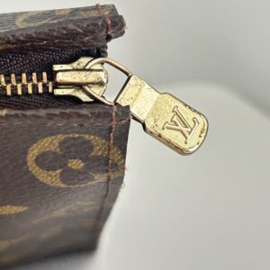 Louis Vuitton Toiletry 26 Monogram Year 1989 - Image 4