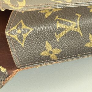 Louis Vuitton Toiletry 26 Monogram Year 1989 - Image 6