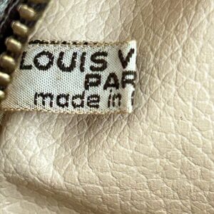 Alternative view of Louis Vuitton Trousse 23 - 1987
