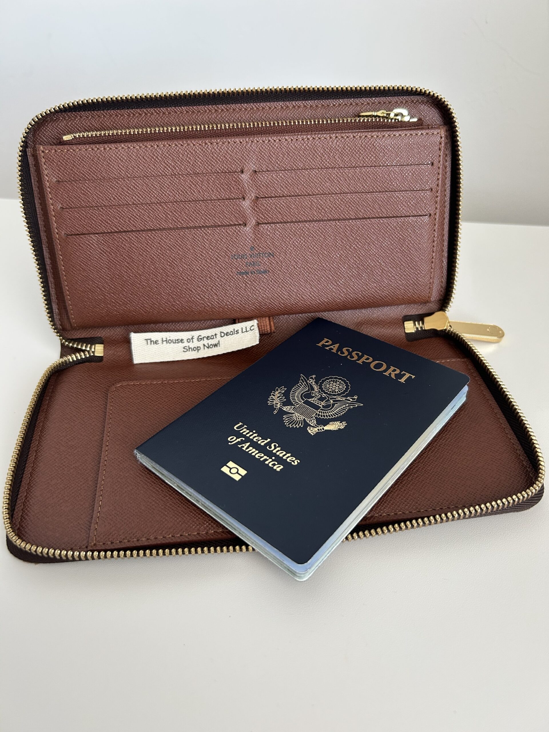 Louis Vuitton Zippy Travel Organizer Wallet Monogram - Image 4