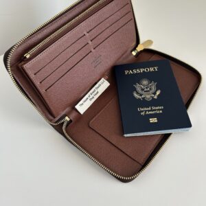 Louis Vuitton Zippy Travel Organizer Wallet Monogram - Image 15