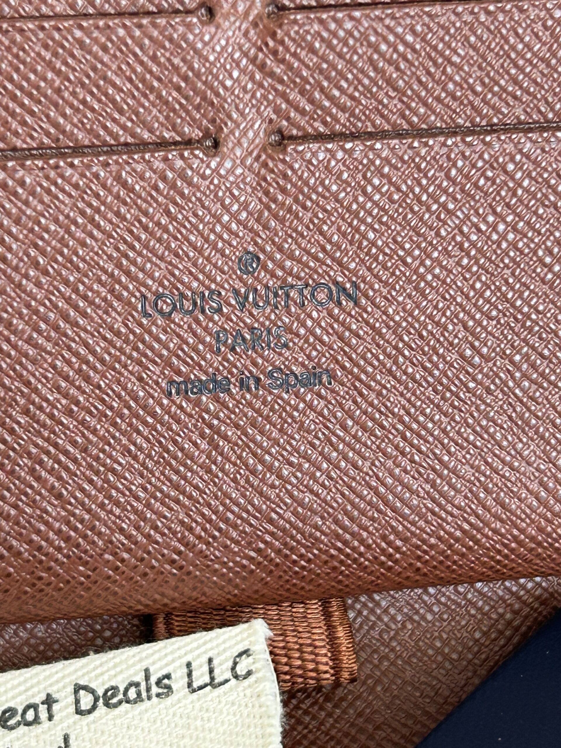 Louis Vuitton Zippy Travel Organizer Wallet Monogram - Image 3