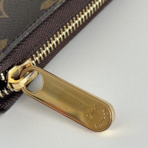 Louis Vuitton Zippy Travel Organizer Wallet Monogram - Image 13