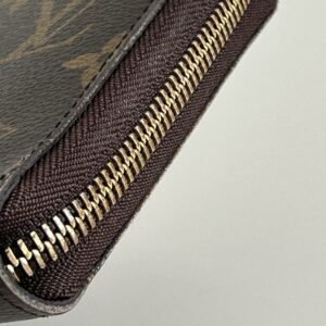 Louis Vuitton Zippy Travel Organizer Wallet Monogram - Image 10