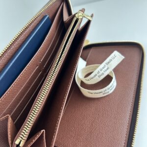 Louis Vuitton Zippy Travel Organizer Wallet Monogram - Image 5