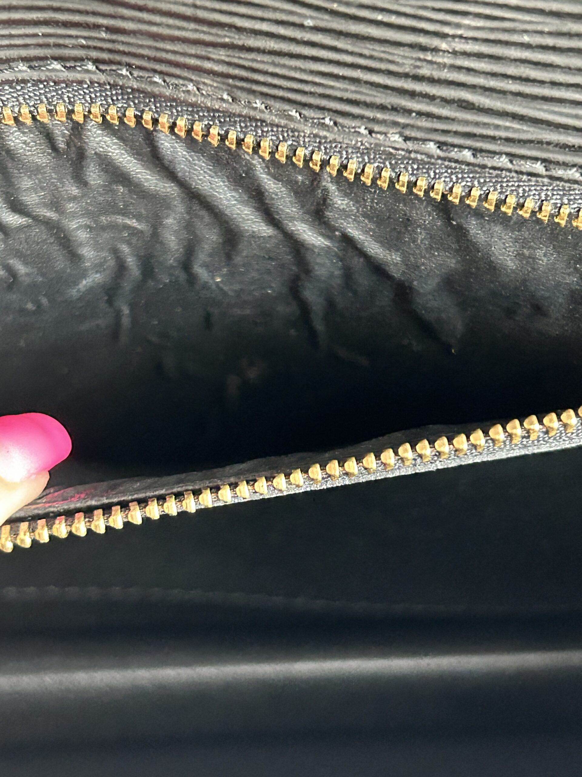 Louis Vuitton Monceau 28 Epi Leather Black - Image 20