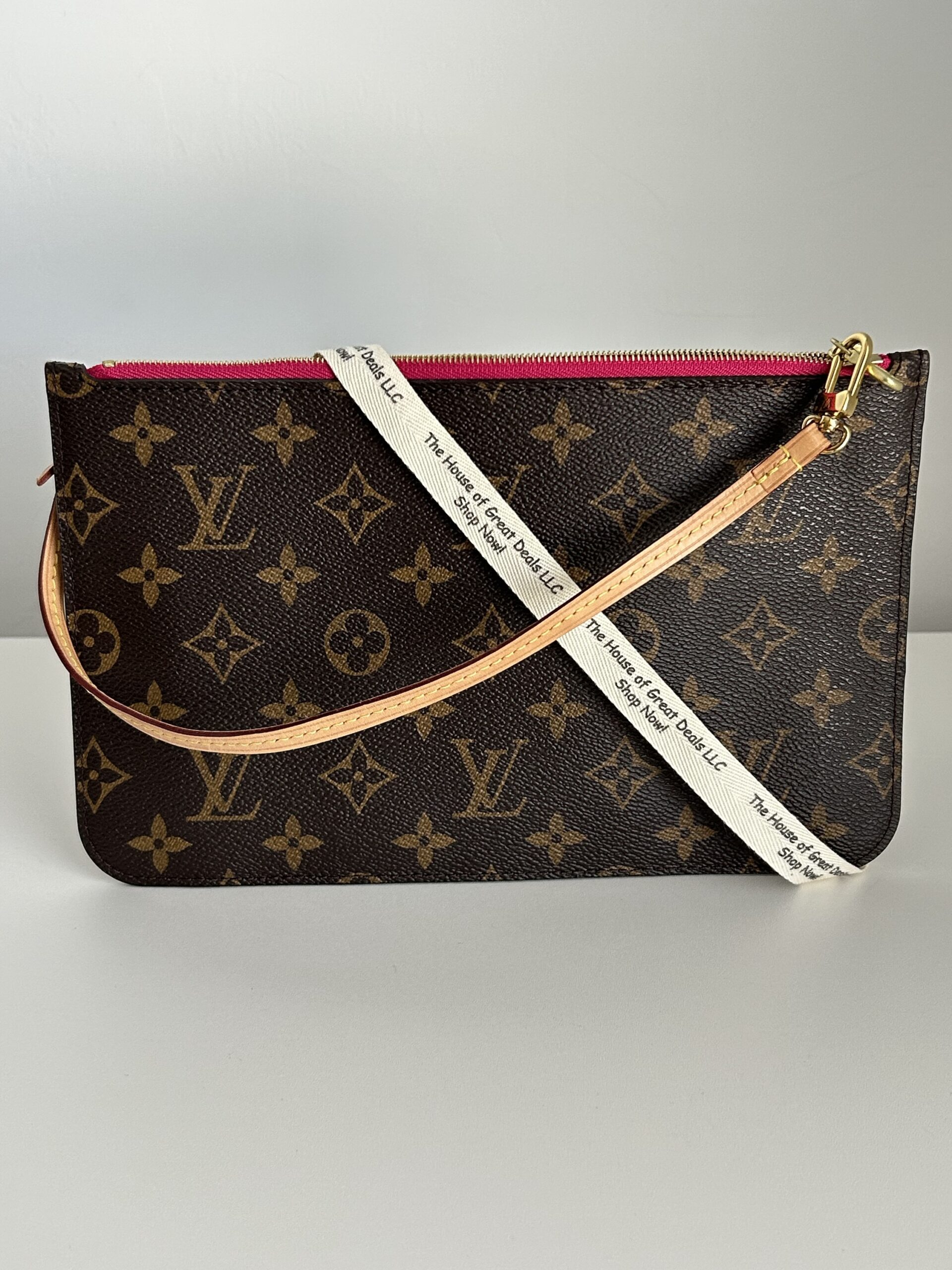 Louis Vuitton Neverfull Wristlet Pochette FUSCHIA Pink